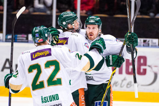Färjestads Anssi Salmela jublar