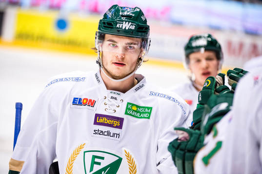 Färjestads Ludwig Byström jublar