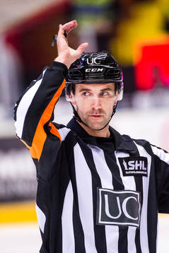 Matchens domare Linus Öhlund