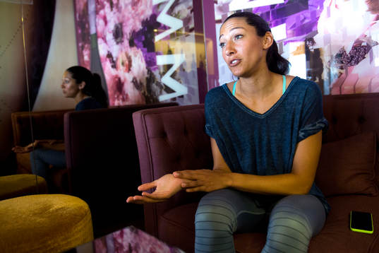 s Christen Press blir intervjuad