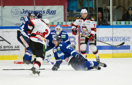 Malmö Redhawks Nils Andersson och Mathias Tjärnqvist