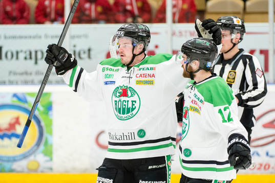 Rögles Peter LeBlanc jublar