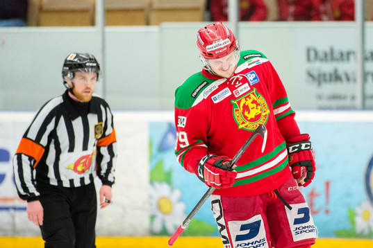 Moras Patrik Karlkvist  deppar