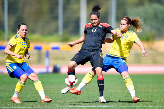 Sveriges Elin Rubensson och Sveriges Hanna Folkesson