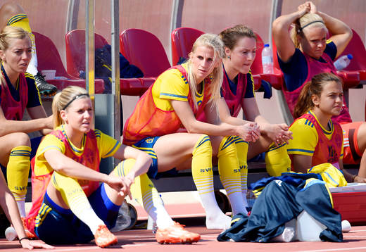 Sveriges Sofia Jakobsson deppar på bänken