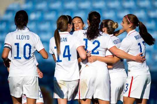s Christen Press firar