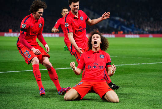 Paris Adrien Rabiot, Thiago Motta och David Luiz jublar