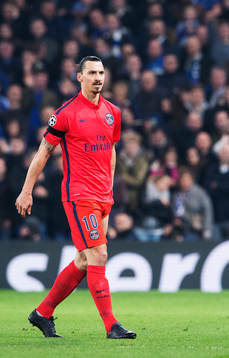Paris Zlatan Ibrahimovic deppar när han lämnar planen