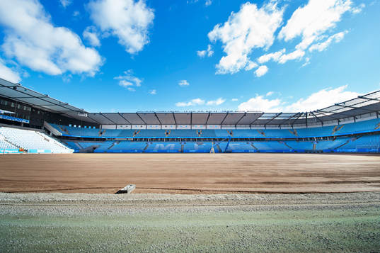 Swedbank Stadion utan gräsmatta