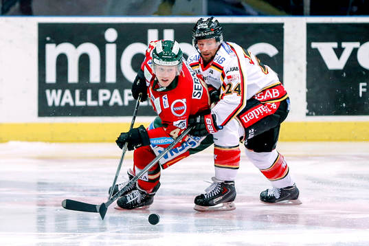 Frölundas Mathis Olimb och Luleås Cam Abbott