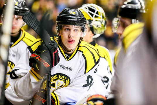 Brynäs Oskar Lindblom deppar