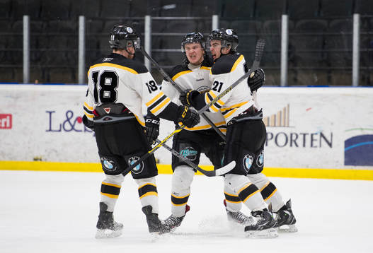 Panterns Fredrik Hetta, Fabian Lundh  jublar