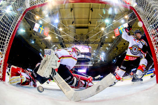 Bläddra bland fler bilder av Ishockey, SHL, Kvartsfinal, Frölunda - Luleå