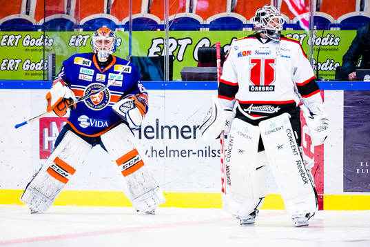 Växjös målvakt Stefan Steen och Örebros målvakt