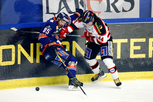 Bläddra bland fler bilder av Ishockey, SHL, Kvartsfinal, Växjö - Örebro