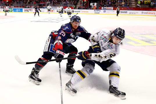 s Kristofer Berglund i närkamp