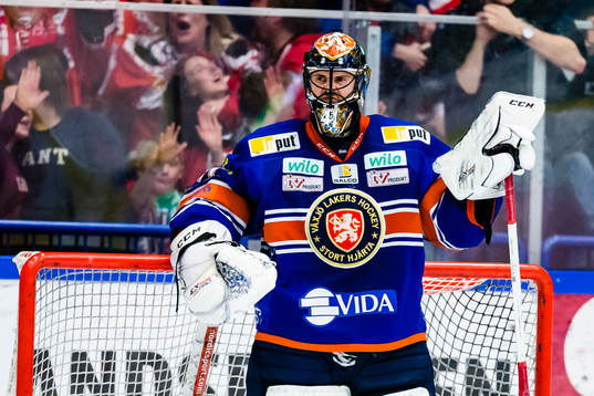 Växjös målvakt Cristopher Nihlstorp deppar
