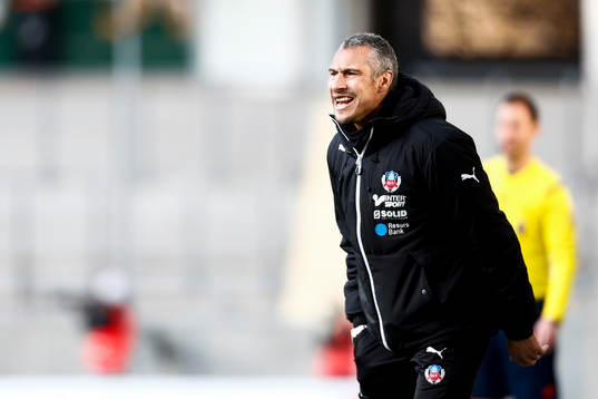Helsingborgs manager Henrik Larsson