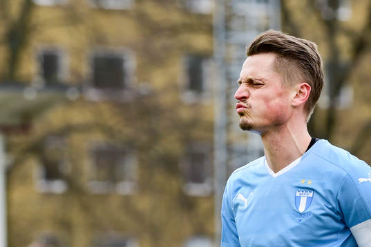 Malmö FFs Markus Rosenberg deppar