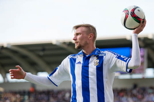 IFK Göteborgs Sebastian Eriksson med ett inkast