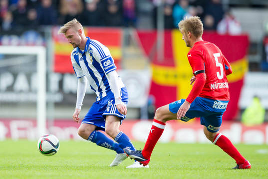 IFK Göteborgs Sebastian Eriksson mot Helsingborgs Johan