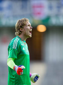 IFK Göteborgs målvakt Marcus Sandberg jublar