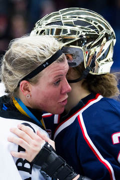 s Helene Martinsen kramar om LHC:s Emilia Andersson