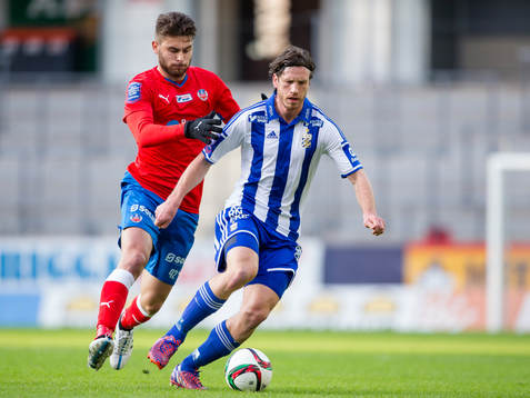 IFK Göteborgs Gustav Svensson före Helsingborgs Astrit