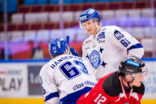 Leksands Johan Ryno före ishockeymatchen i kvalet till SHL
