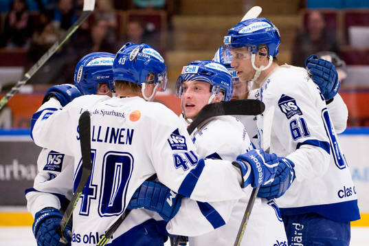 Leksands spelare jublar