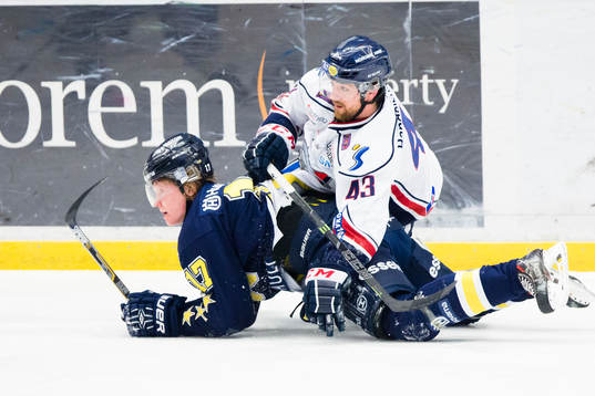 s Emil Johansson mot Linköpings Nichlas Hardt