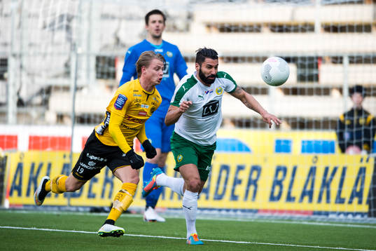 Elfsborgs Simon Hedlund och Hammarbys Marko Mihajlovic