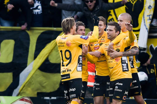 Elfsborgs spelare jublar