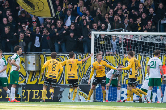 Elfsborgs Per Frick gör 3-0 och jublar