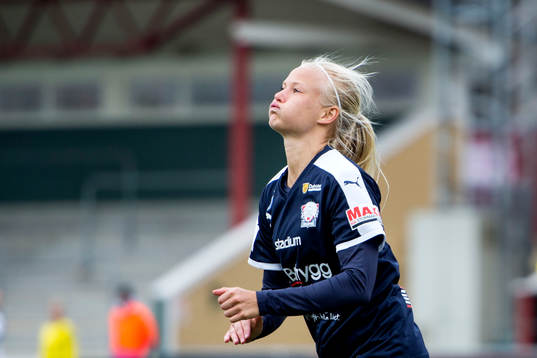 Linköpings Pernille Harder deppar