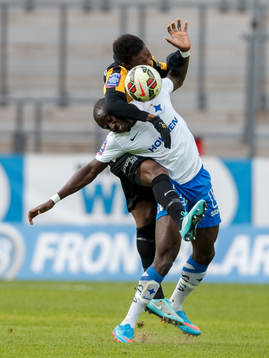 Norrköpings Alhaji Kamara och Häckens Mohammed Abubakari
