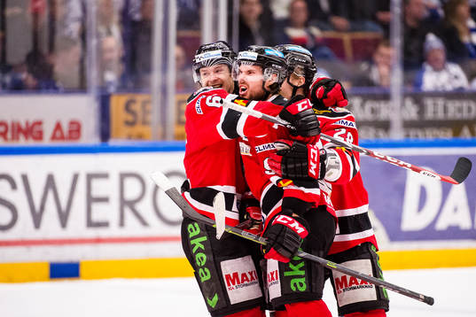Malmö Redhawks Mattias Persson, m,  jublar