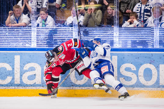 Malmö Redhawks Nils Andersson och Leksands Martin Grönberg