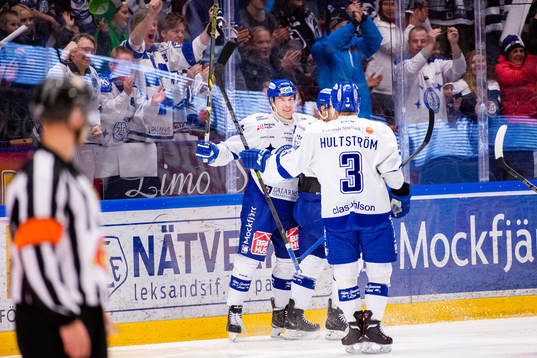 Leksands Tomi Sallinen jublar