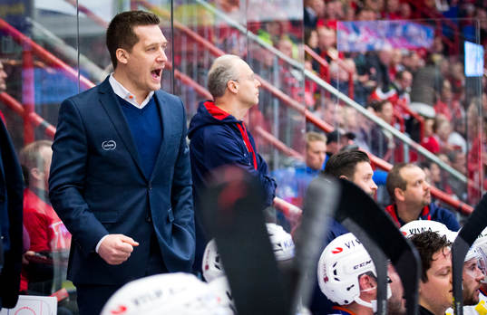 Växjös Robert Rosén gör 0-1 och på bilden jublar