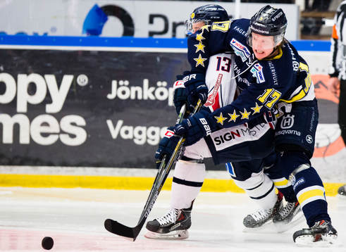 s Emil Johansson