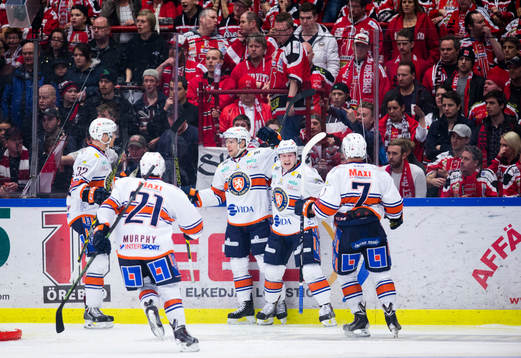 Växjös Robert Rosén gör 0-2 och jublar
