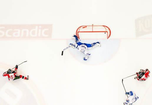 Malmö Redhawks Eric Himelfarb kvitterat till 2-2 bakom