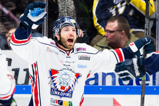 Linköpings Jacob Micflikier jublar