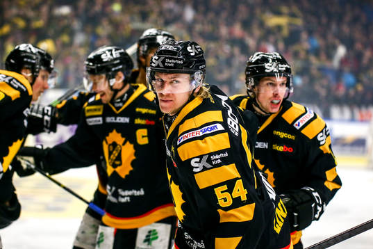 Skellefteås Anton Lindholm jublar