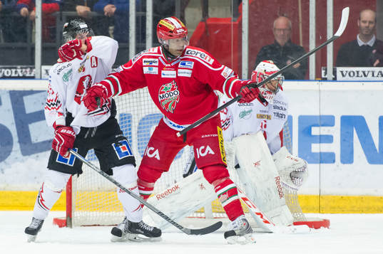 Modos Donald Brashear och Vita Hästen Viktor Amnér