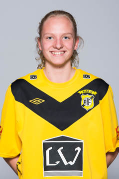 Astrid Larsson, Älta