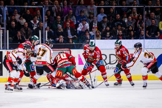 Luleås Daniel Zaar gör 0-1