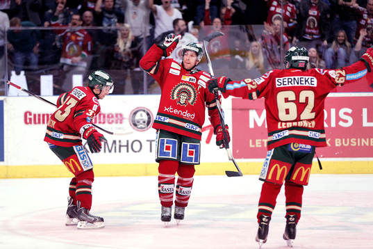 Bläddra bland fler bilder av Ishockey, SHL, Kvartsfinal, Frölunda - Luleå