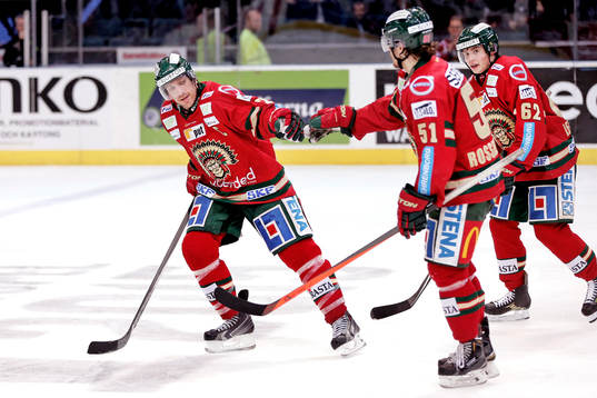 Frölundas Joel Lundqvist och Mats Rosseli Olsen  jublar